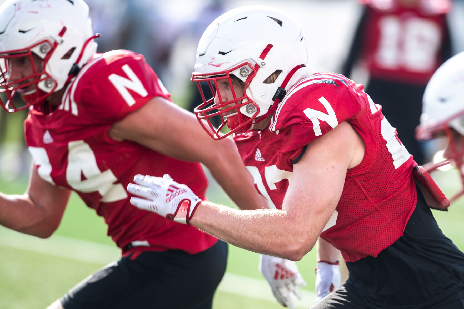 080222-owh-spo-huskerpractice-LS06.jpg